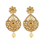 Women's Rose Gold Plated Alloy Kundan Earrings &amp; Mangtikka (Gold)