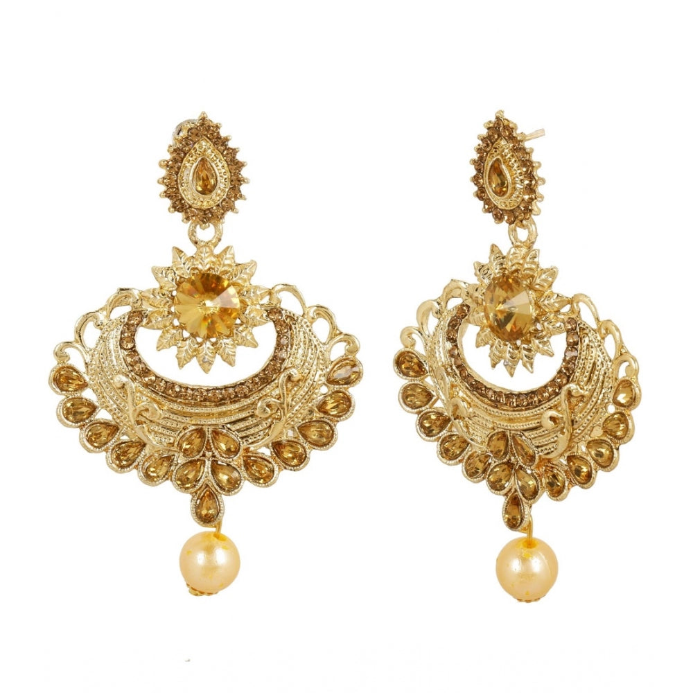 Women's Rose Gold Plated Alloy Kundan Earrings &amp; Mangtikka (Gold)