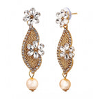 Women's Rose Gold Plated Alloy Earrings (White)