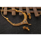 Women's Rose Gold Plated Alloy Necklace &amp; Earings Set (Gold)