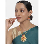 Women's Rose Gold Plated Alloy Jewellery Chain Pendant Sets (Gold &amp; Red)