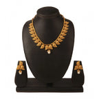 Women's Rose Gold Plated Alloy Necklace &amp; Earings Set (Gold)