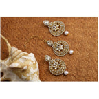 Women's Rose Gold Plated Alloy Kundan Earrings &amp; Mangtikka (White)