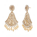 Women's Rose Gold Plated Alloy Kundan Earrings &amp; Mangtikka (White)