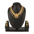 Women's Rose Gold Plated Alloy Necklace &amp; Earings Set (Gold)