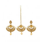 Women's Rose Gold Plated Alloy Kundan Earrings &amp; Mangtikka (Gold)